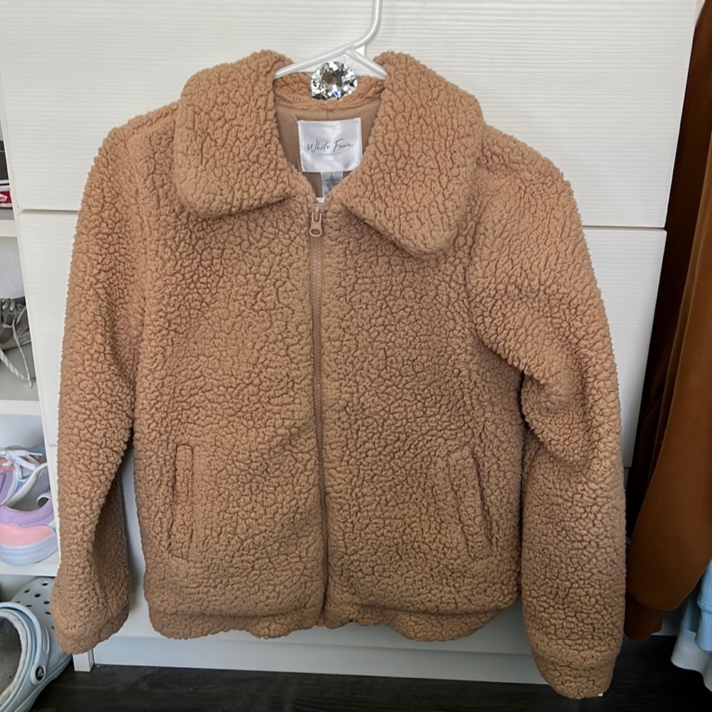 White Fawn/ Tilly’s brown/coralish fluffy sweater